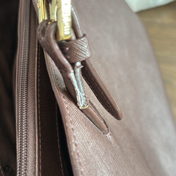 🍂🤎👜Tory Burch Brown Saffiano Large leather tote - Picture 12 of 15